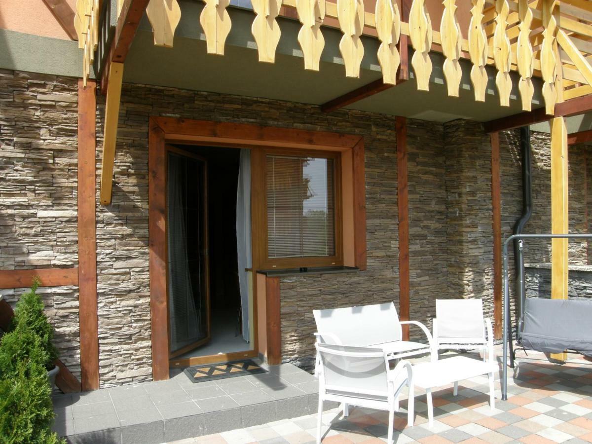 Terezia Tatry - Golf Apartment Vel'ka Lomnica Luaran gambar