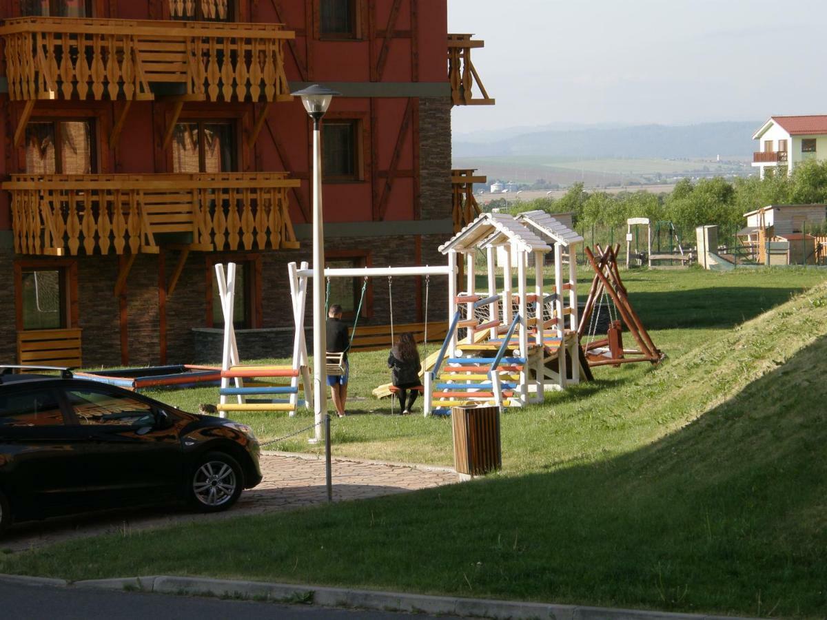 Terezia Tatry - Golf Apartment Vel'ka Lomnica Luaran gambar